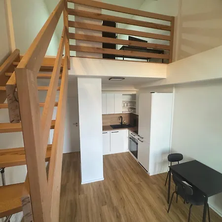 Staycentralcz- Design شقة