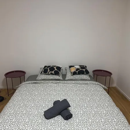Staycentralcz- Design أوبافا