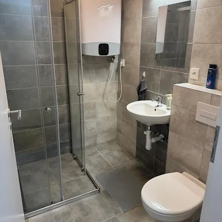 Staycentralcz- Design شقة
